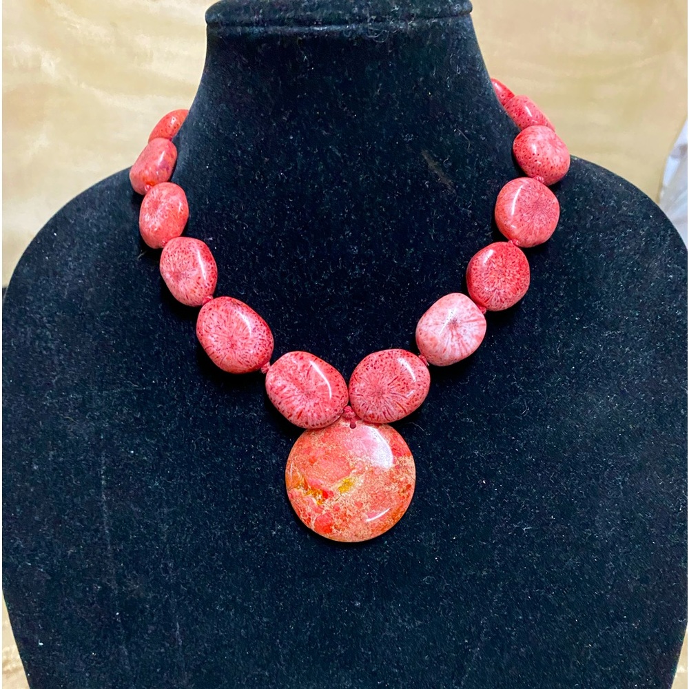 Pink stone necklace